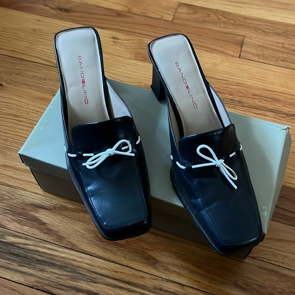 Bandolino sandals